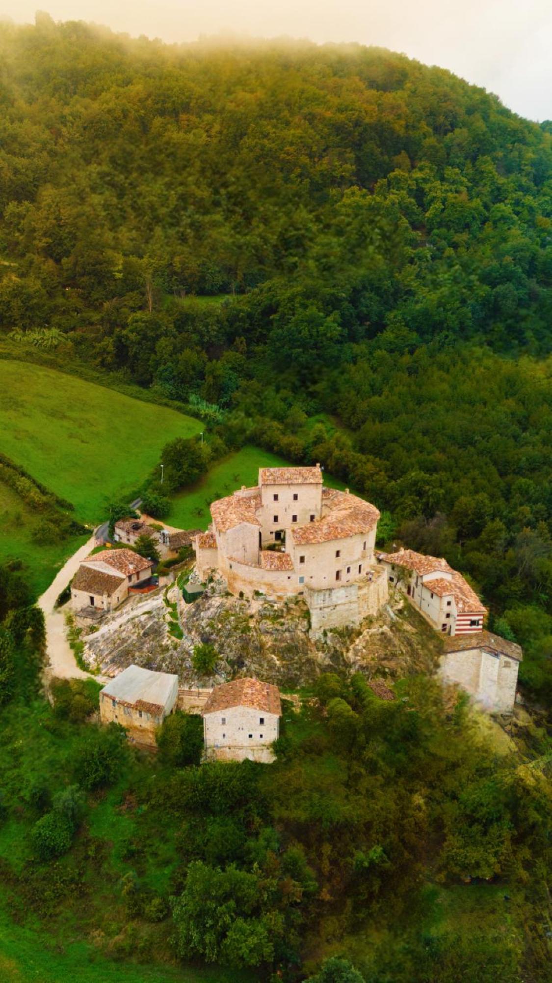 Castel Di Luco Ξενοδοχείο Acquasanta Terme Εξωτερικό φωτογραφία